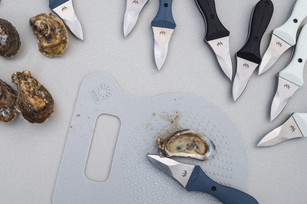 Knives and oysters